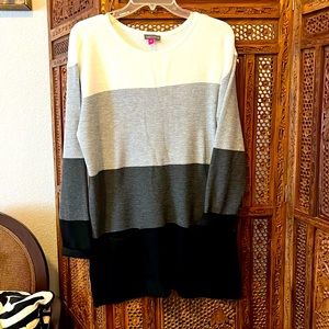 Vince Camuto tunic sweater